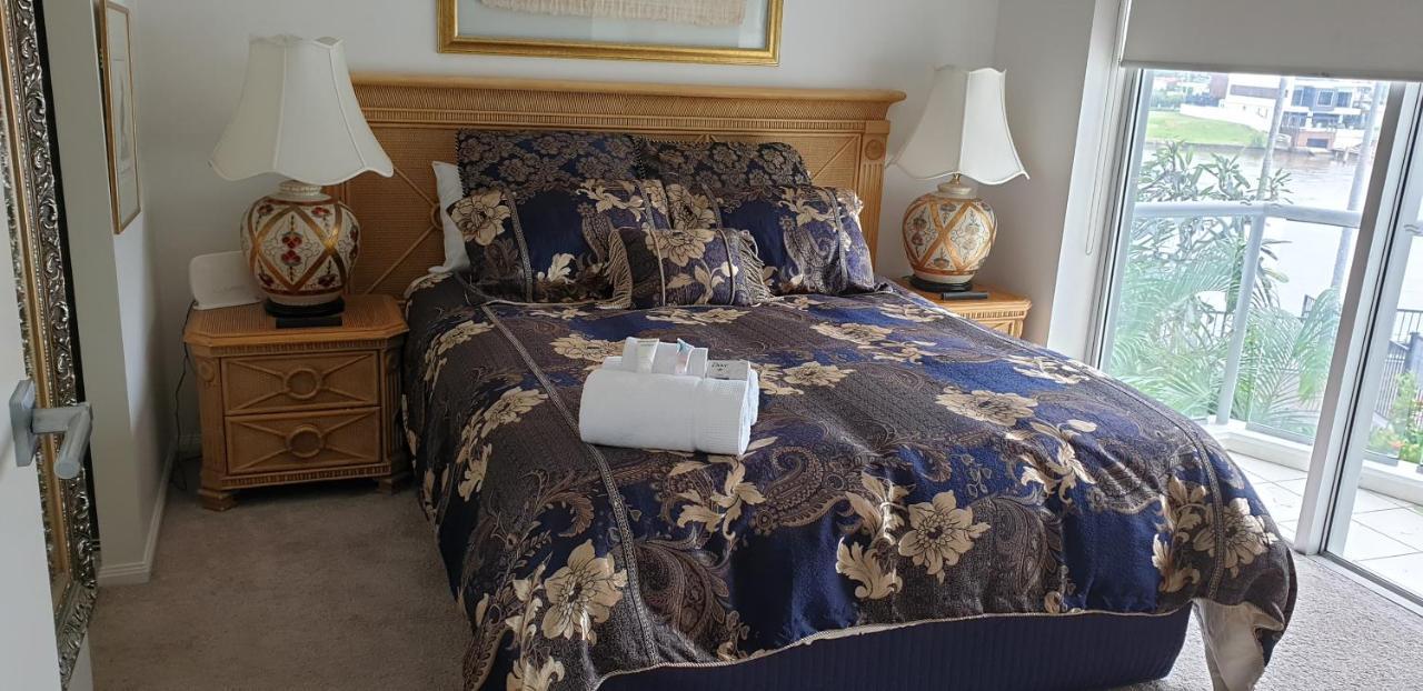 غولد كوست The Pinnacle Apartments المظهر الخارجي الصورة